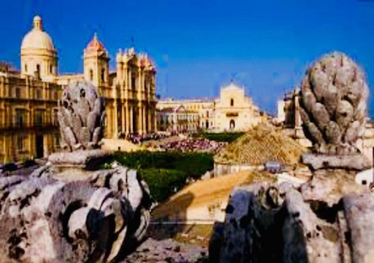 The Stone Garden Apartment Noto Exterior photo