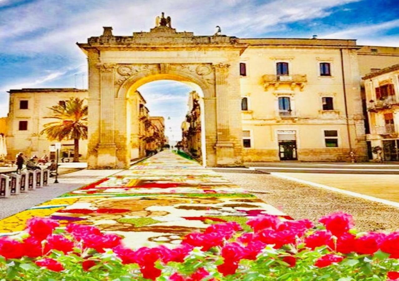 The Stone Garden Apartment Noto Exterior photo