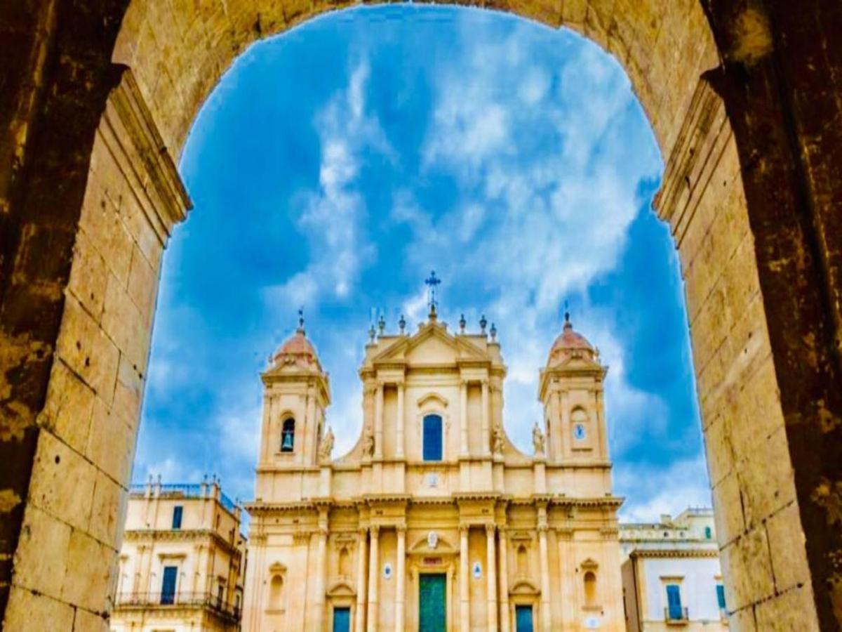 The Stone Garden Apartment Noto Exterior photo